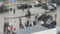Около 40 человек задержали после массовой драки в Москве